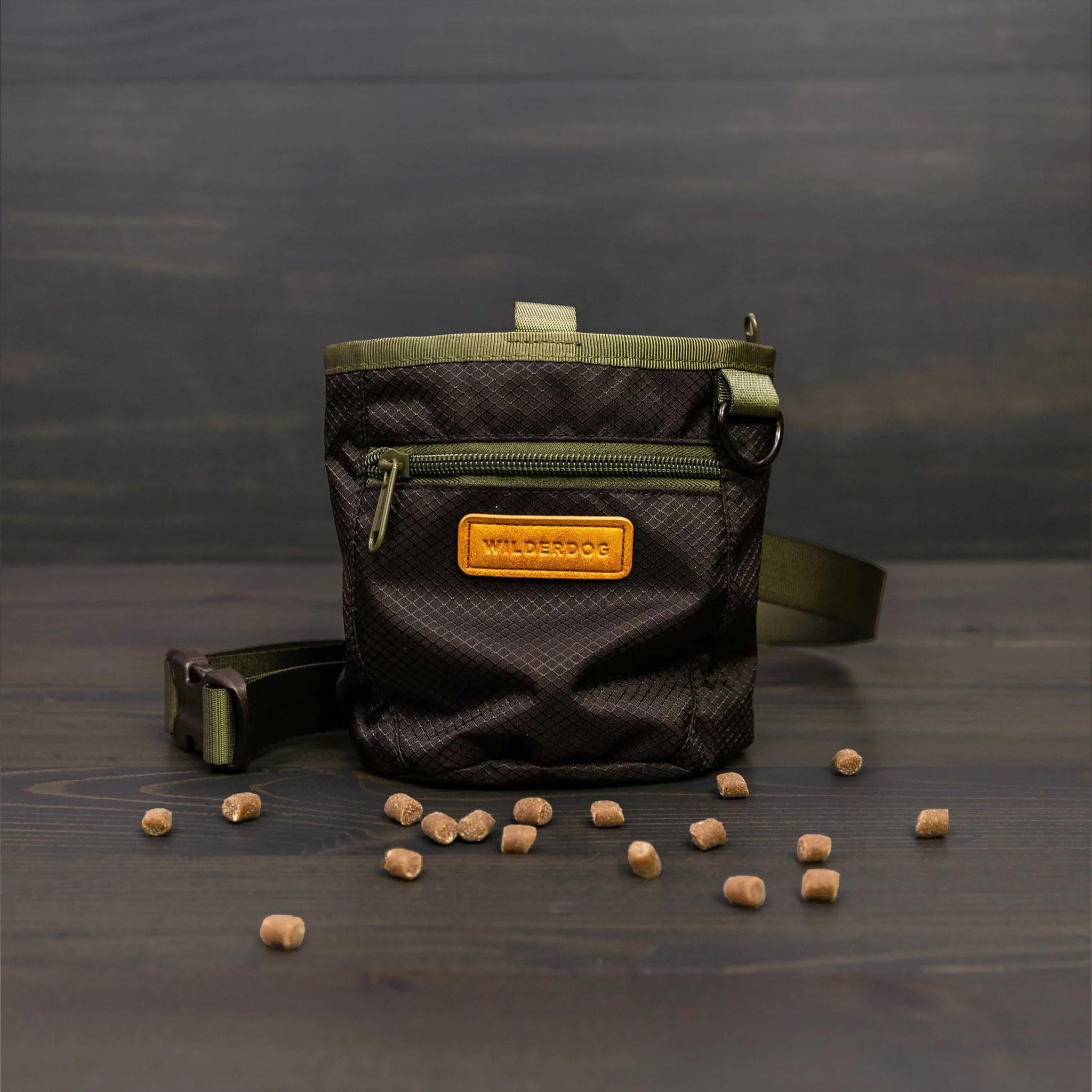 Dog Training Treat Pouch - Image 11