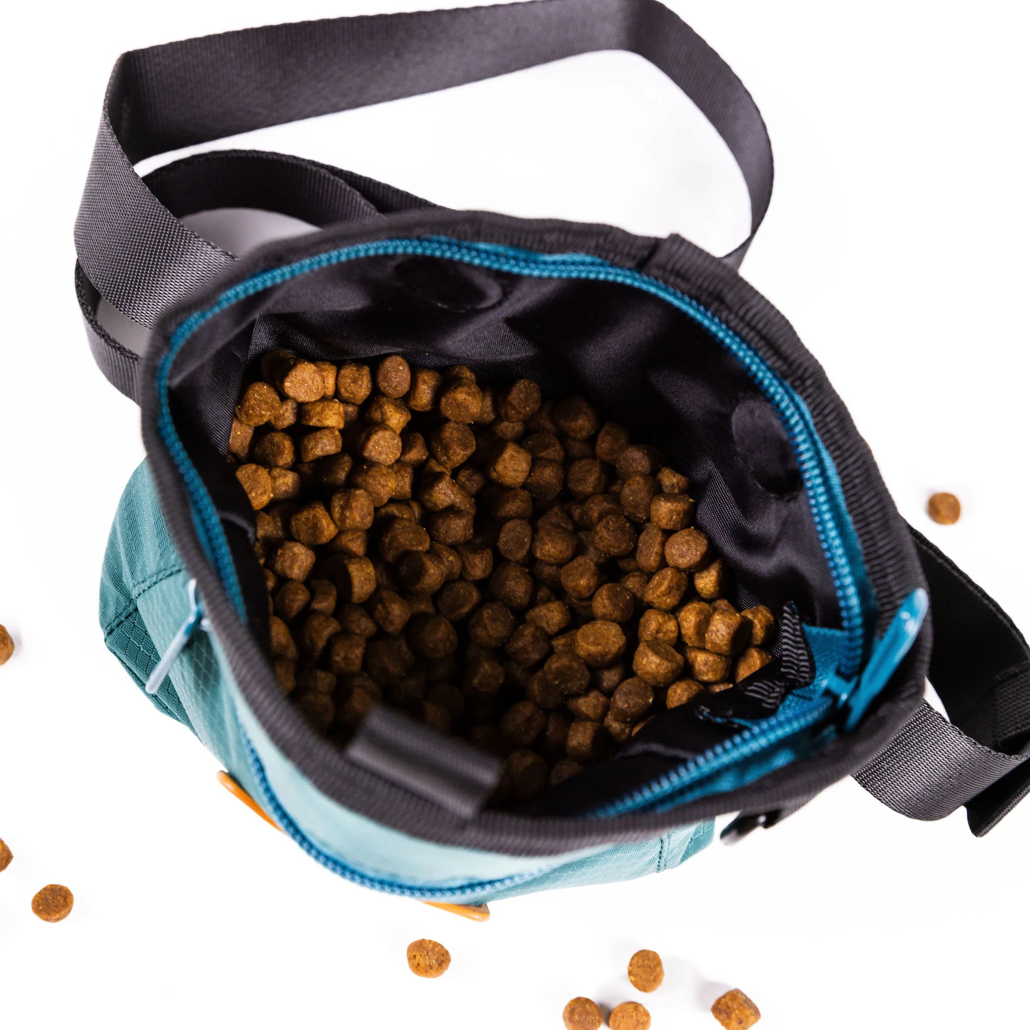 Dog Training Treat Pouch - Image 3